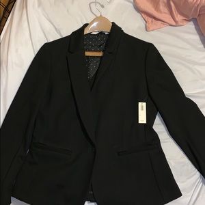 Women’s suit top medium